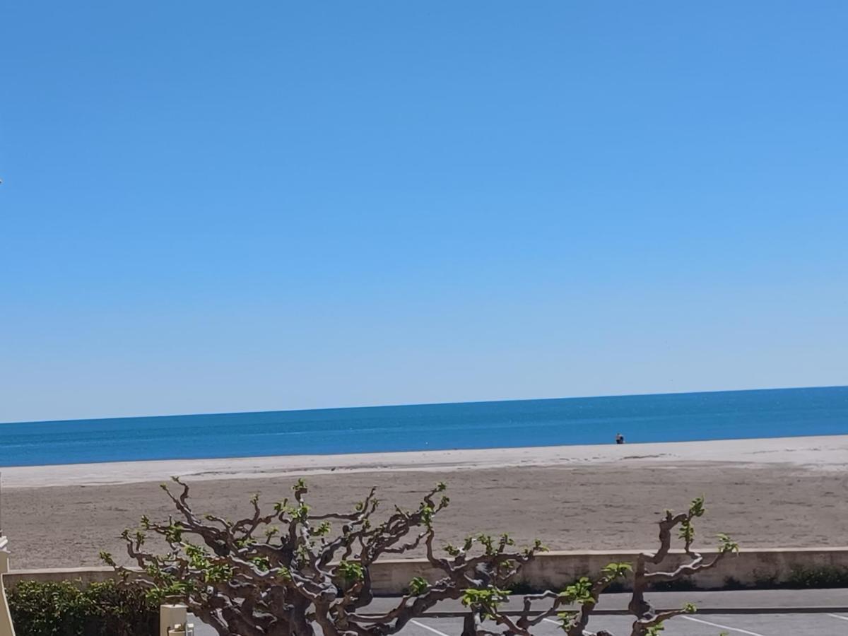 Superbe Appartement Avec Vue Sur Le Port Et Plage Saint-Pierre-la-Mer  Eksteriør bilde